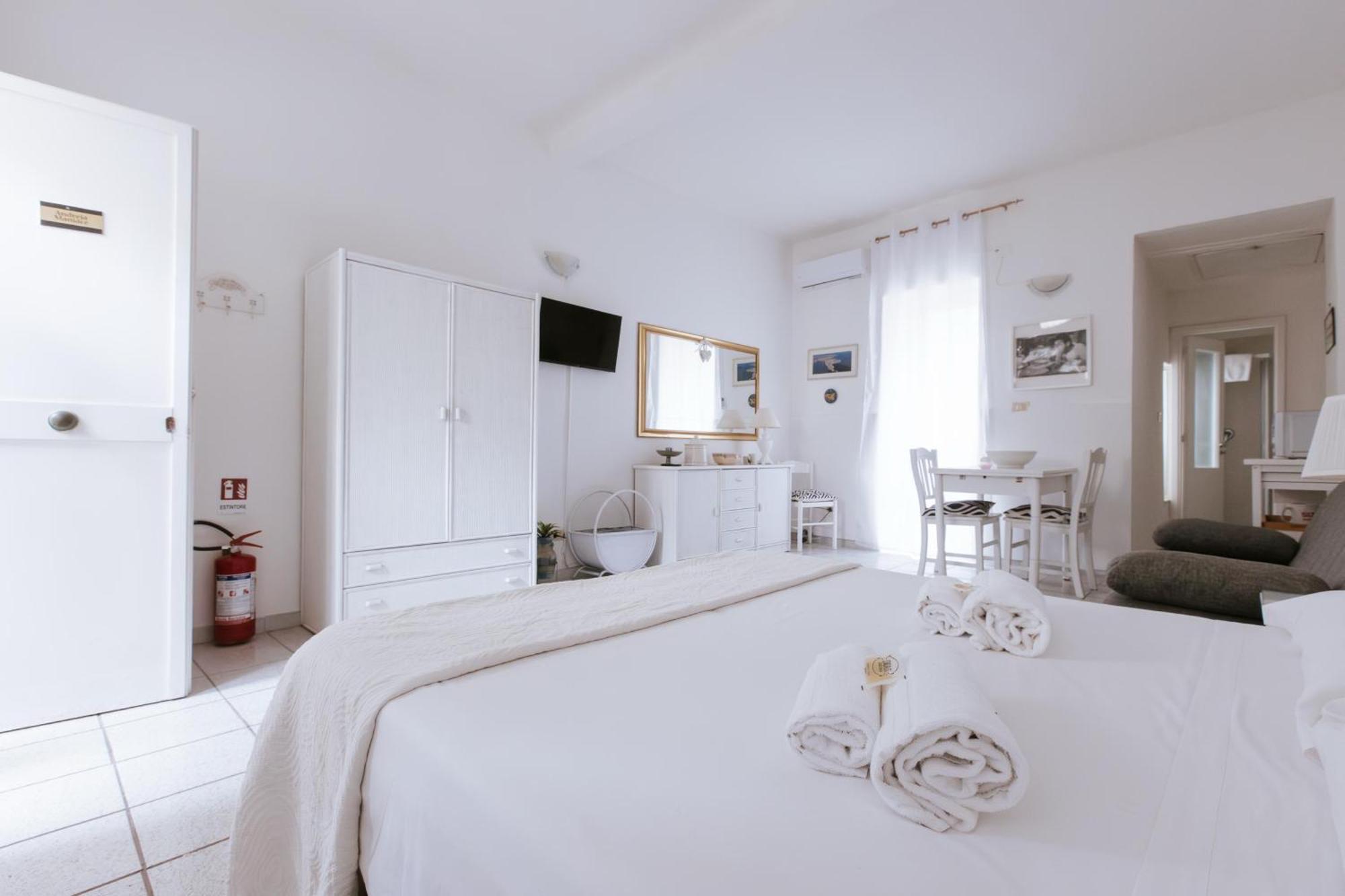 Andreja Maniace Apartman Szirakúza Kültér fotó